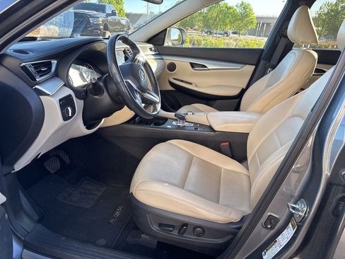 Used 2021 INFINITI QX50 Luxe w/ Cargo Package AWD/4WD image 8