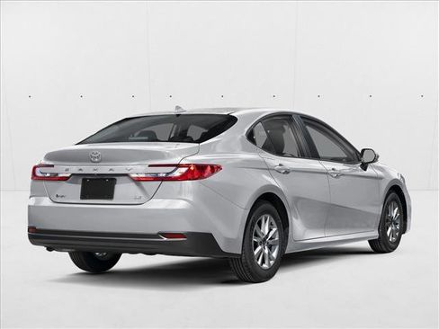 New 2026 Toyota Camry LE FWD image 2