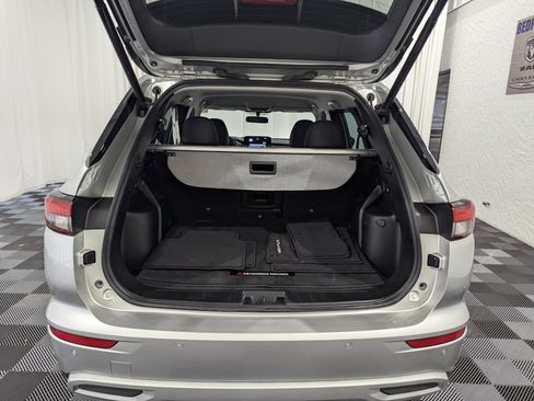 Used 2023 Mitsubishi Outlander SE AWD/4WD image 8