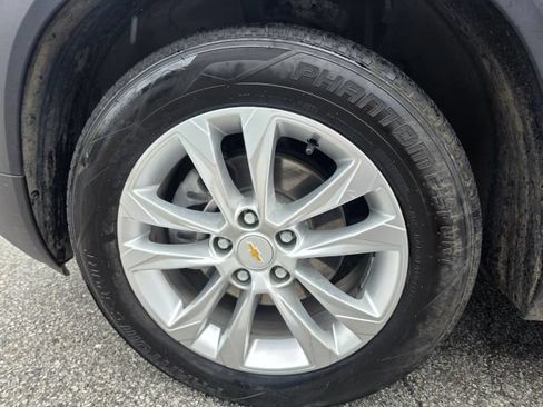 Used 2021 Chevrolet TrailBlazer LS FWD image 9