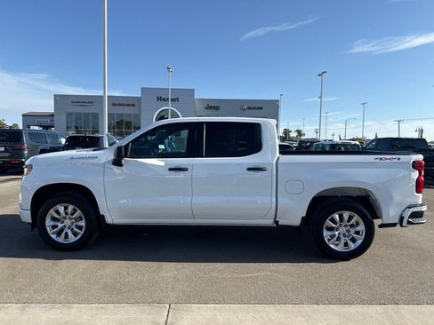 Used 2025 Chevrolet Silverado 1500 Custom AWD/4WD image 8