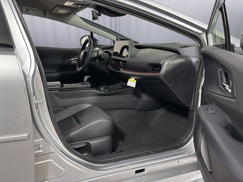 New 2026 Toyota Prius Plug-In Hybrid image 28