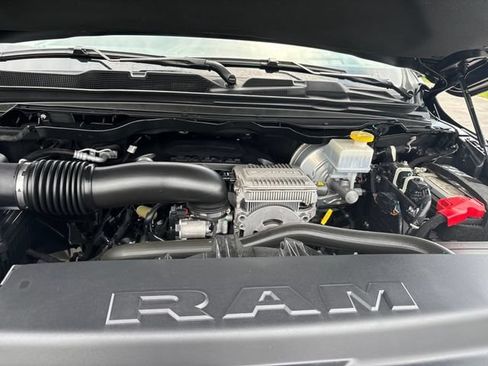 Used 2024 RAM 1500 Limited AWD/4WD image 26