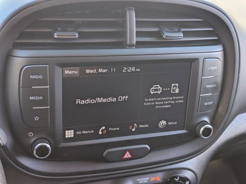 Certified 2024 Kia Soul LX w/ Option Group 015 image 24