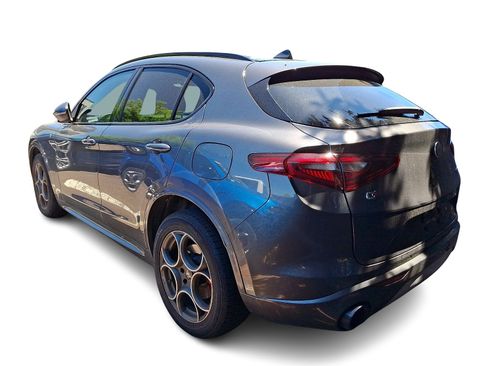 Used 2023 Alfa Romeo Stelvio Ti w/ Active Assist Plus Package AWD/4WD image 4