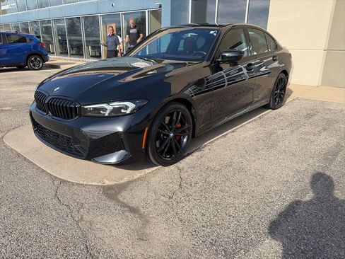 Used 2024 BMW 330i xDrive Sedan w/ M Sport Package AWD/4WD image 4