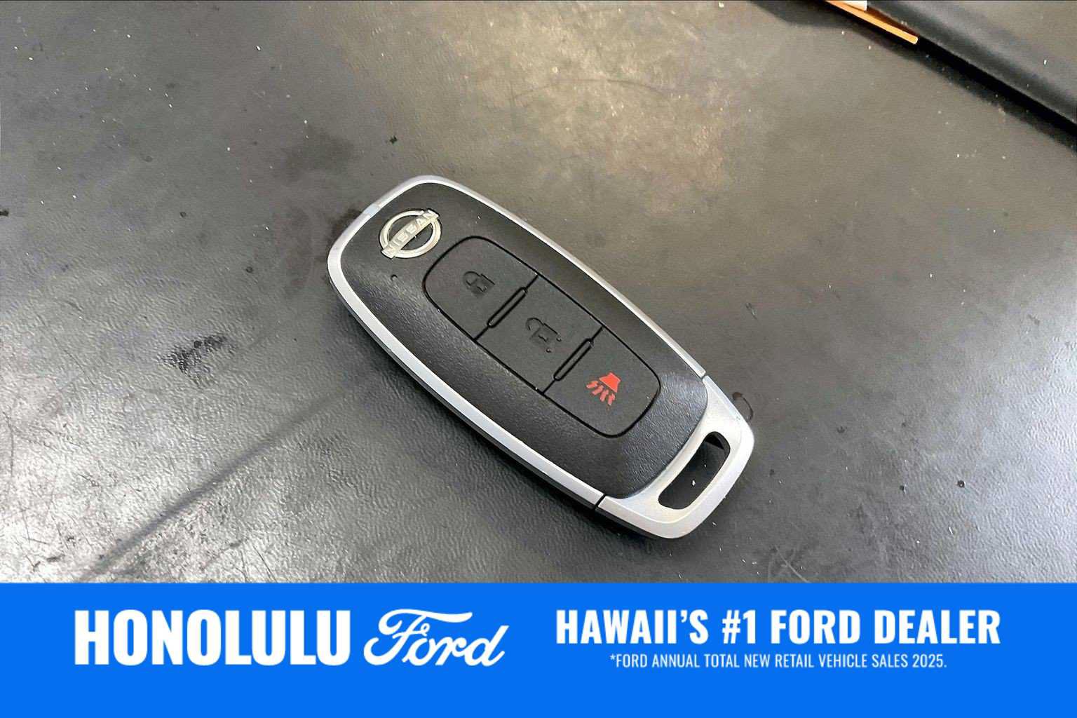 Used 2023 Nissan Rogue S FWD image 19