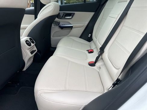 New 2026 Mercedes-Benz GLC 300 4MATIC image 24