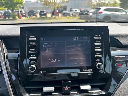 Used 2022 Toyota Camry LE w/ Cold Weather Package AWD/4WD image 18