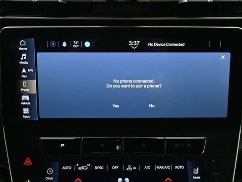 Used 2023 Maserati Grecale GT image 32