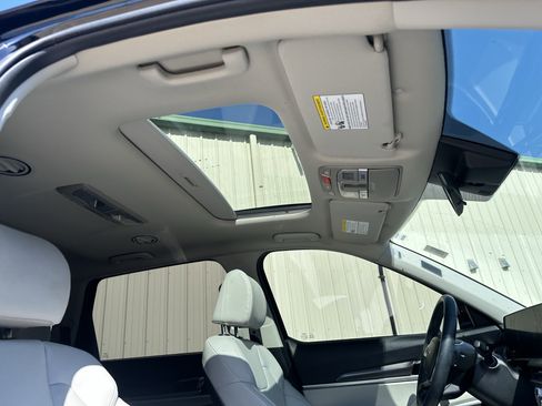 Used 2024 Kia Telluride S w/ S Sunroof Package AWD/4WD image 5