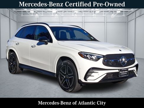 Certified 2025 Mercedes-Benz GLC 300 4MATIC image 1