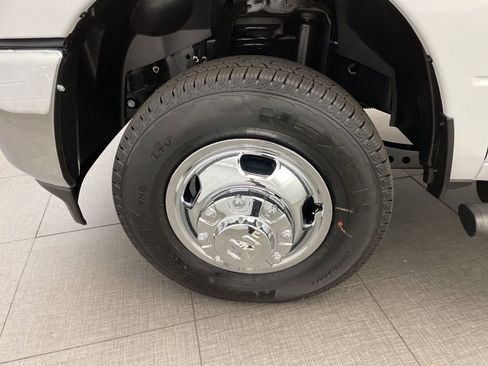 New 2026 RAM 3500 Tradesman image 8