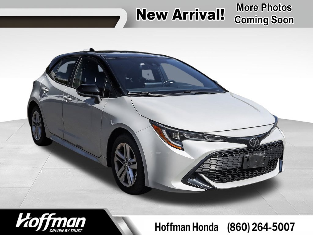 Used 2022 Toyota Corolla SE w/ SE Preferred Package FWD image 1