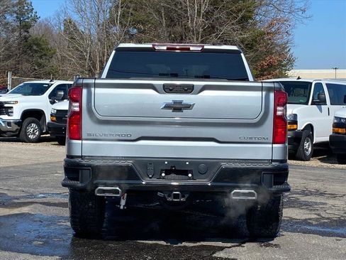 New 2026 Chevrolet Silverado 1500 Custom Trail Boss AWD/4WD image 4