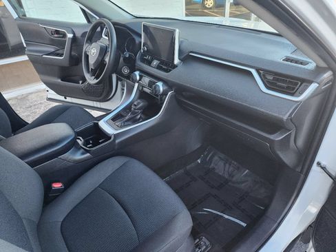 Used 2023 Toyota RAV4 LE FWD image 11