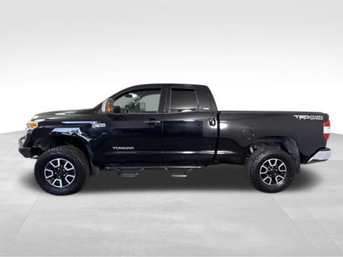 Used 2017 Toyota Tundra SR5 w/ TRD Off Road Package AWD/4WD image 6