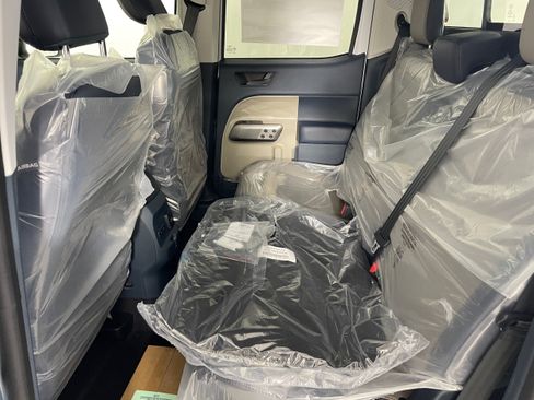 New 2026 Ford Maverick Lariat AWD/4WD image 9