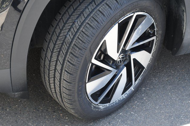 Used 2024 Volkswagen Atlas SEL AWD/4WD image 11