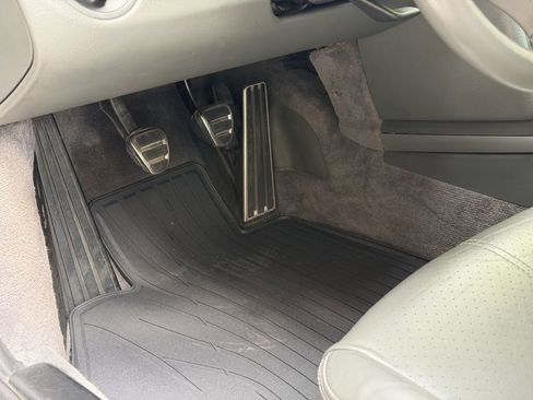 Used 2006 Porsche Boxster S RWD image 25