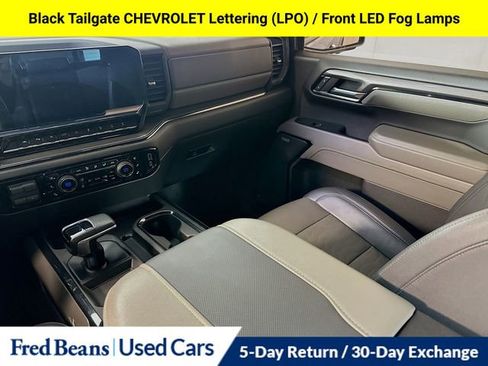 Used 2023 Chevrolet Silverado 1500 ZR2 w/ Technology Package image 26