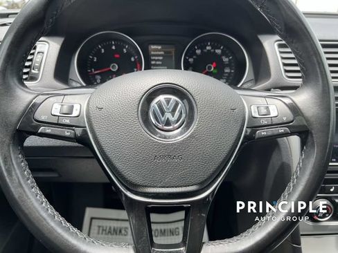Used 2019 Volkswagen Passat 2.0T Wolfsburg w/ Wheels & Sunroof Package FWD image 18