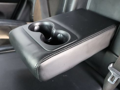 Used 2019 Jeep Grand Cherokee Altitude AWD/4WD image 25