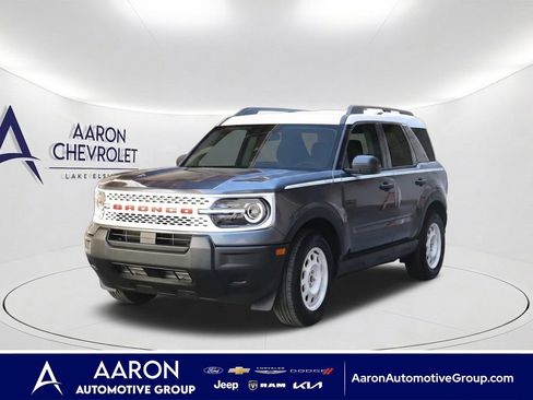 Used 2025 Ford Bronco Sport Heritage AWD/4WD image 1