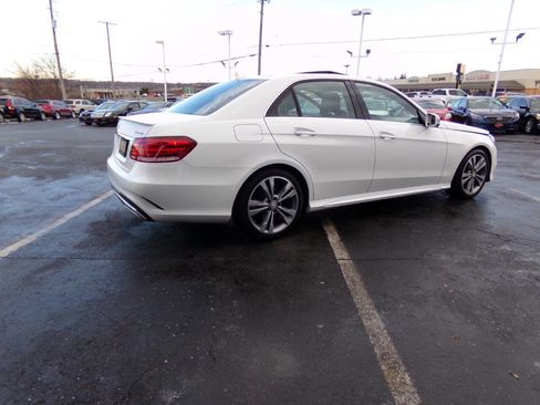 Used 2015 Mercedes-Benz E 350 4MATIC Sedan image 47