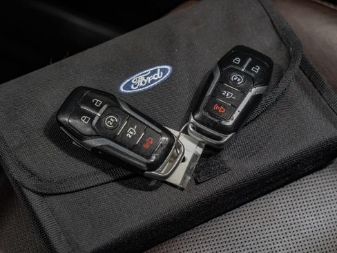Used 2015 Ford F150 Platinum AWD/4WD image 65
