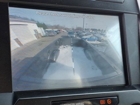 Used 2019 Ford F250 Lariat w/ Lariat Value Package image 16