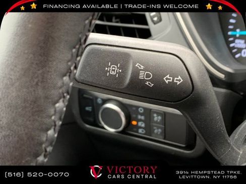 Used 2022 Ford Escape SE w/ SE Sport Appearance Package image 33