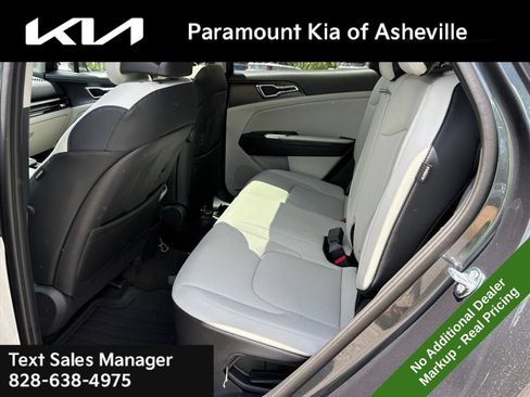 New 2026 Kia Sportage EX w/ EX Panoramic Sunroof Package AWD/4WD image 23
