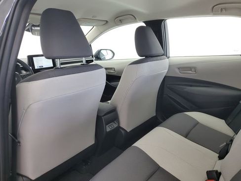 Used 2025 Toyota Corolla LE FWD image 14