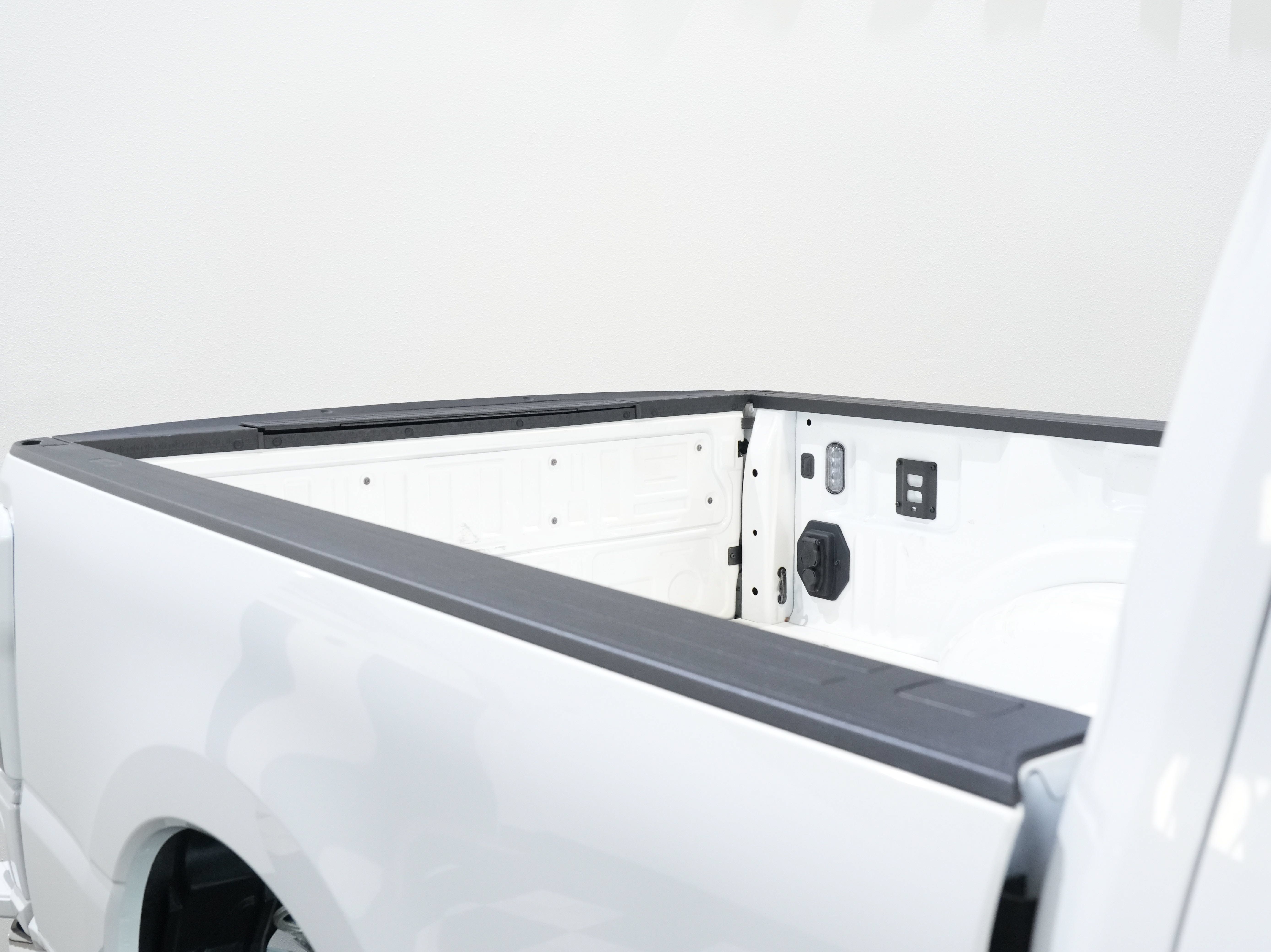Used 2024 Ford F350 Limited AWD/4WD image 20