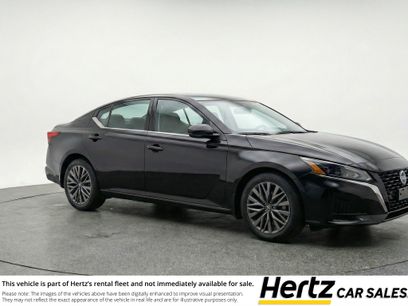 Used 2025 Nissan Altima 2.5 SV