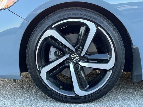 Used 2022 Honda Accord Sport image 6