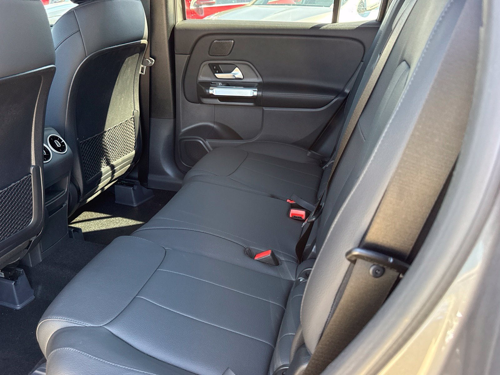 New 2026 Mercedes-Benz GLB 250 4MATIC image 29