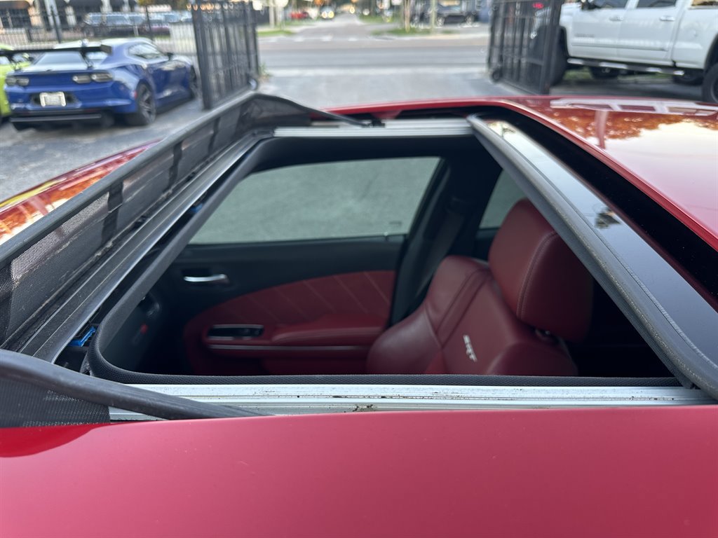 Used 2012 Dodge Charger SRT8 w/ Adaptive Cruise Control Group RWD image 33