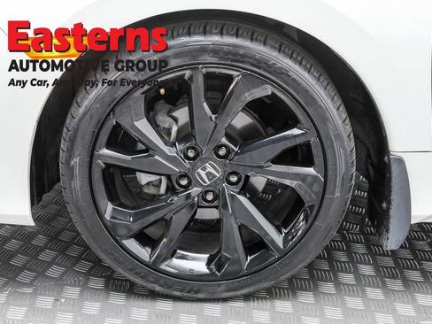 Used 2020 Honda Civic Sport image 29