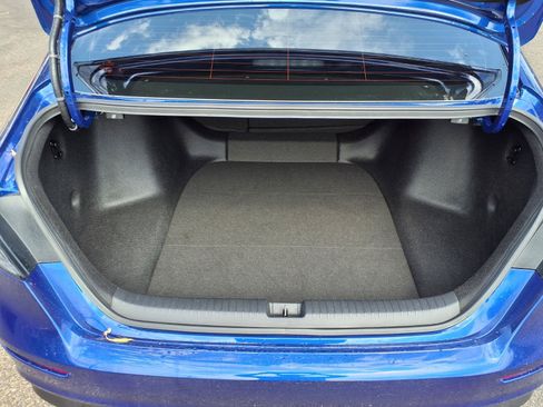 Used 2025 Honda Accord Sport image 16