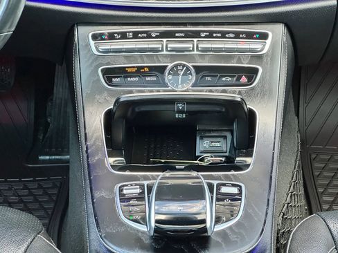 Used 2019 Mercedes-Benz E 450 4MATIC Sedan image 23