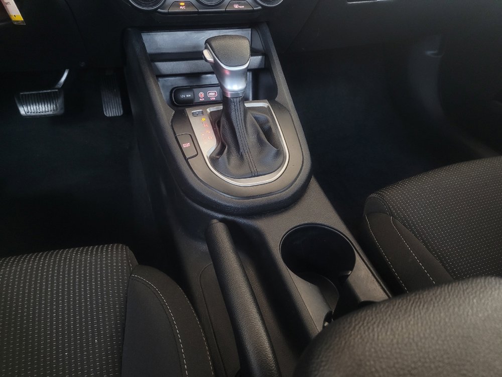 Used 2021 Kia Forte LXS FWD image 26