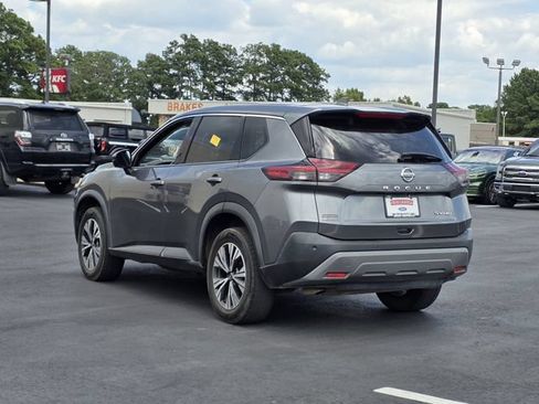 Used 2021 Nissan Rogue SV AWD/4WD image 6