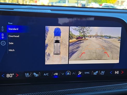 New 2026 Chevrolet Traverse High Country image 21