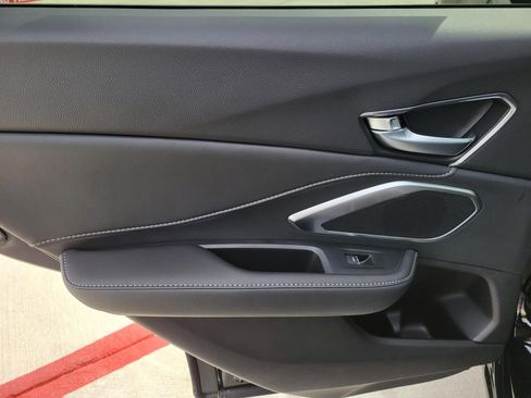 New 2026 Acura RDX SH-AWD image 12