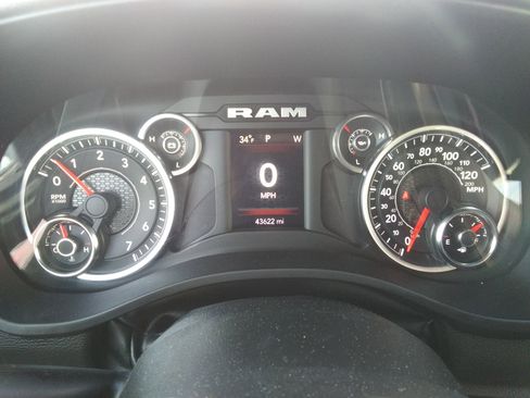 Used 2023 RAM 1500 Big Horn image 14