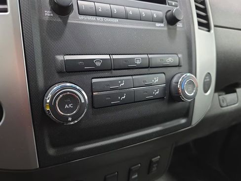 Used 2011 Nissan Xterra PRO-4X w/ Pro-4x Leather Pkg image 20