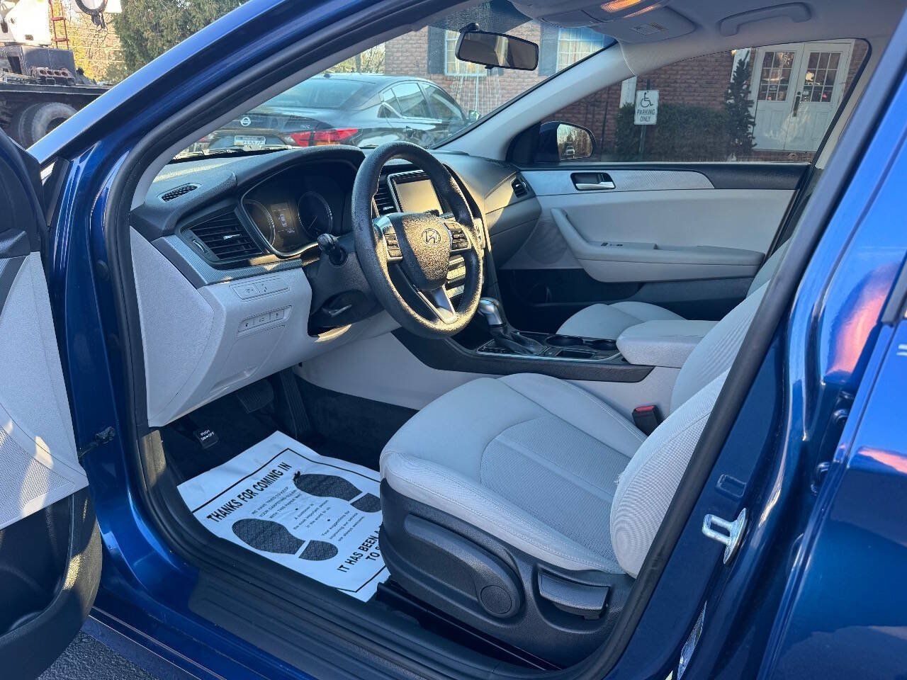 Used 2019 Hyundai Sonata SE FWD image 9