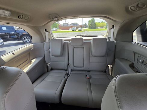 Used 2013 Honda Odyssey Touring image 27